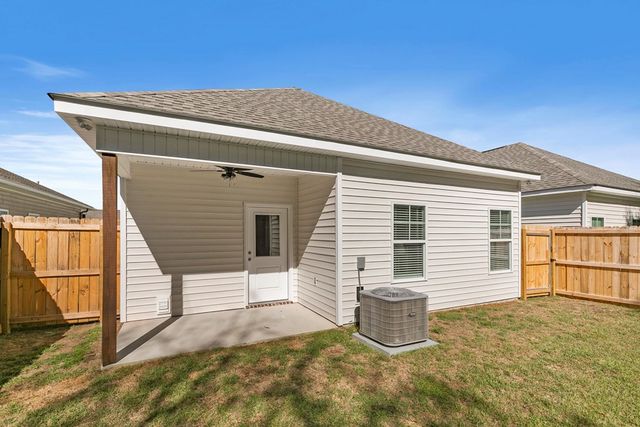 153 Heyward, Dothan, AL 36303