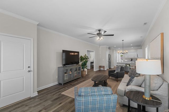 153 Heyward, Dothan, AL 36303