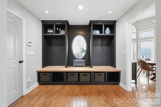 4624 9th Street NE, Hickory, NC 28601