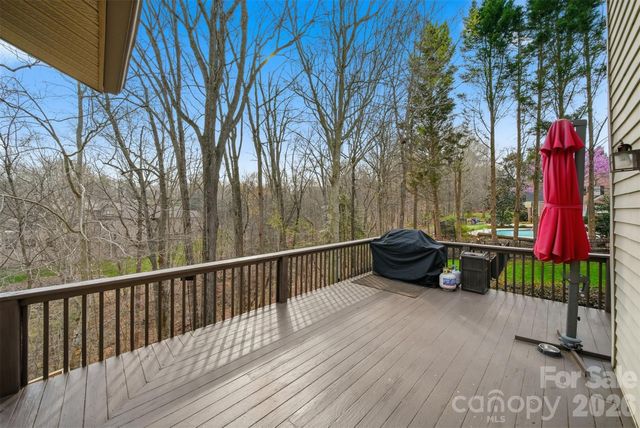 4624 9th Street NE, Hickory, NC 28601