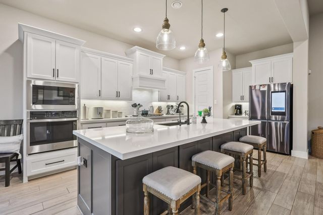 1732 Cannon Street, Van Alstyne, TX 75495