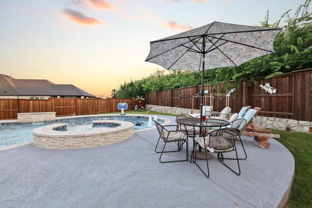1732 Cannon Street, Van Alstyne, TX 75495