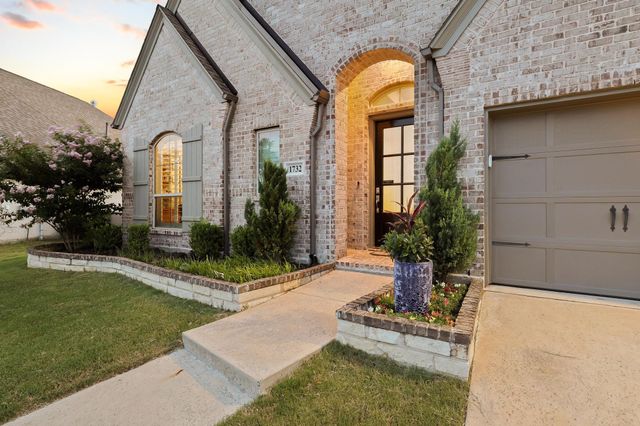 1732 Cannon Street, Van Alstyne, TX 75495