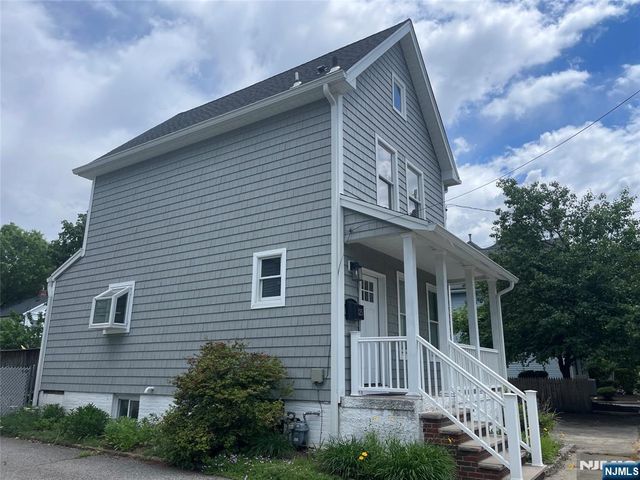 125 Center Street, New Milford, NJ 07646