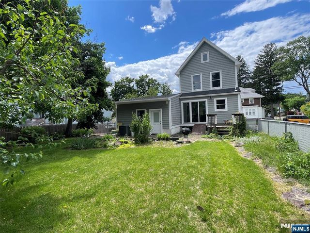 125 Center Street, New Milford, NJ 07646