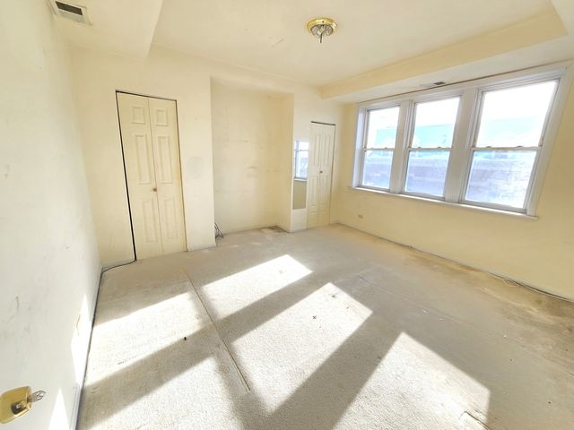 238 W 31st Street 4E, Chicago, IL 60616