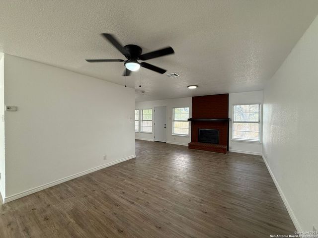 1078 Frost Fire, San Antonio, TX 78245