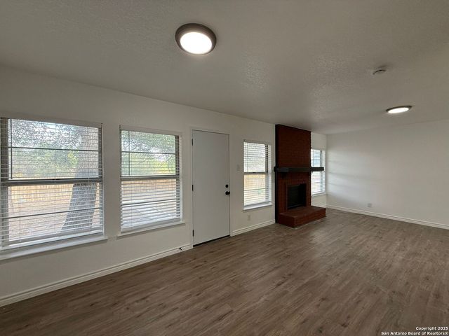 1078 Frost Fire, San Antonio, TX 78245