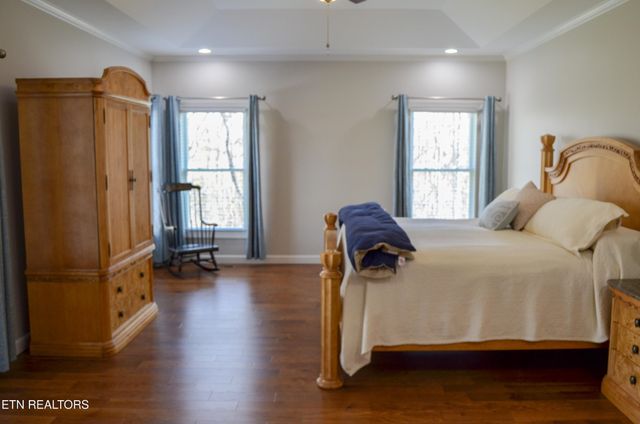 380 Mountain Preserve Pkwy, Crab Orchard, TN 37723