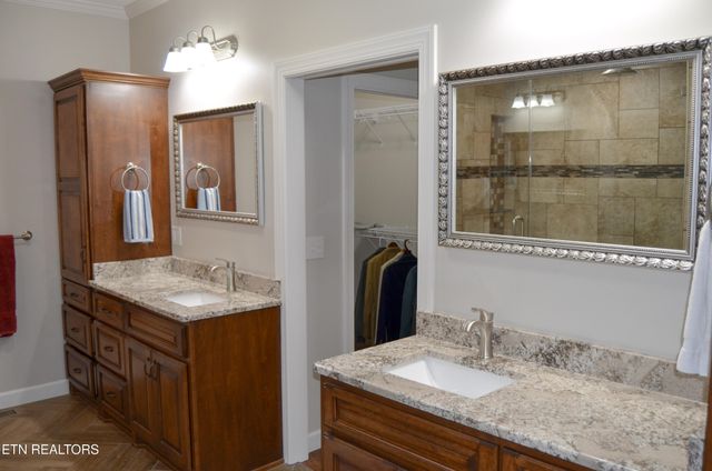 380 Mountain Preserve Pkwy, Crab Orchard, TN 37723