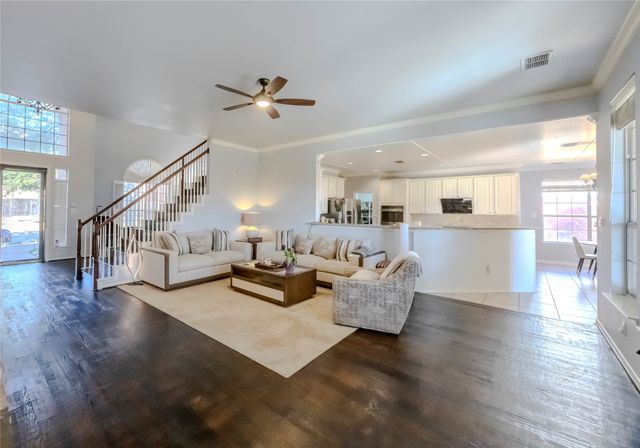 2800 Longtown Drive, Plano, TX 75093