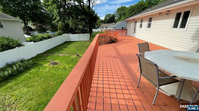 201 Rockland Avenue, River Vale, NJ 07675
