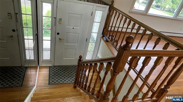 201 Rockland Avenue, River Vale, NJ 07675