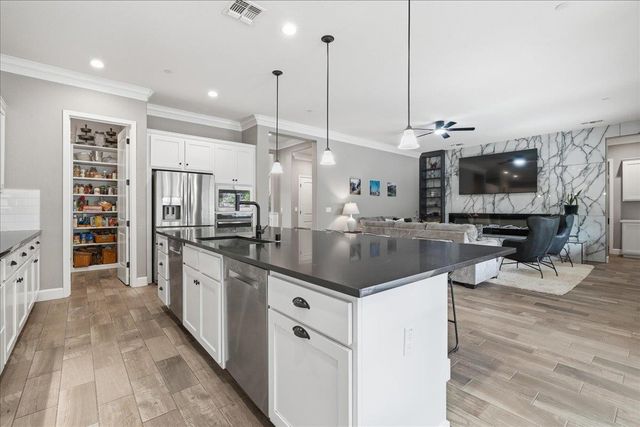 5180 Brentford Way, El Dorado Hills, CA 95762