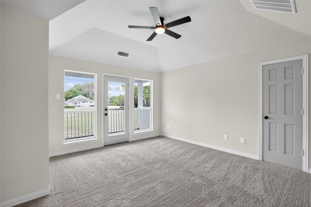 909 Saint Andrews Place, Desoto, TX 75115