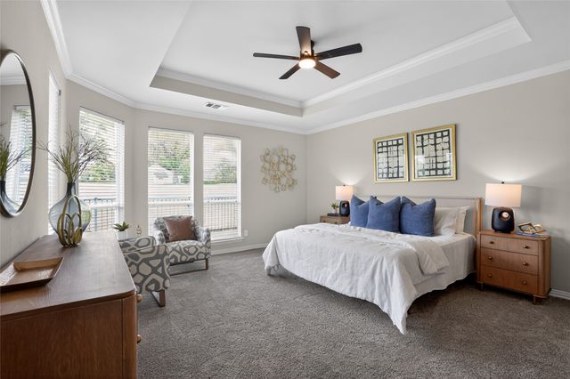 909 Saint Andrews Place, Desoto, TX 75115