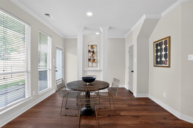 909 Saint Andrews Place, Desoto, TX 75115