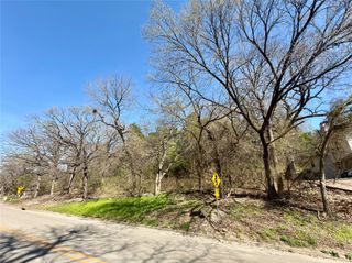 906 Sleepy Hollow Drive, Cedar Hill, TX 75104