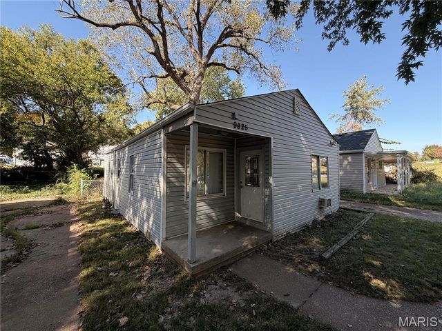 9825 Winkler Drive, Unincorporated, MO 63136