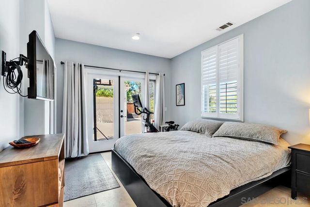 518 Sheffield, Cardiff By The Sea, CA 92007