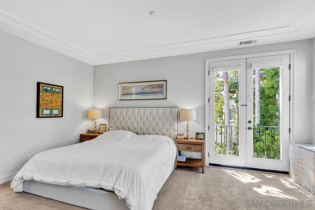 518 Sheffield, Cardiff By The Sea, CA 92007