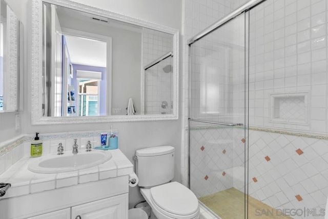 518 Sheffield, Cardiff By The Sea, CA 92007