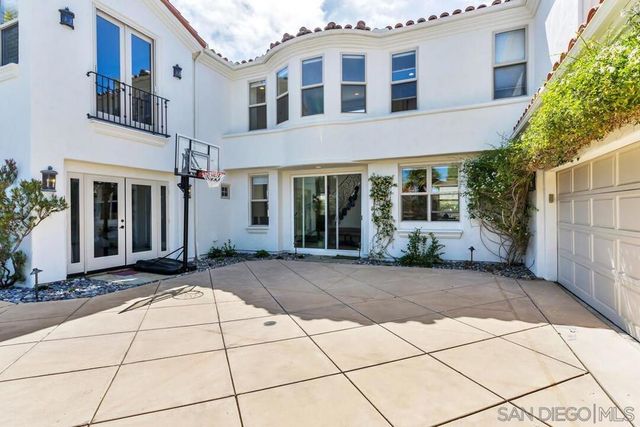 518 Sheffield, Cardiff By The Sea, CA 92007