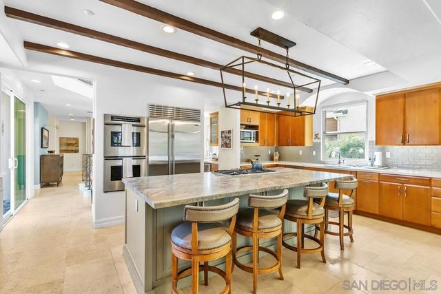 518 Sheffield, Cardiff By The Sea, CA 92007