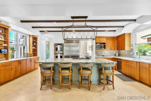 518 Sheffield, Cardiff By The Sea, CA 92007