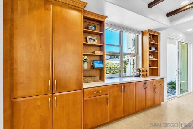 518 Sheffield, Cardiff By The Sea, CA 92007