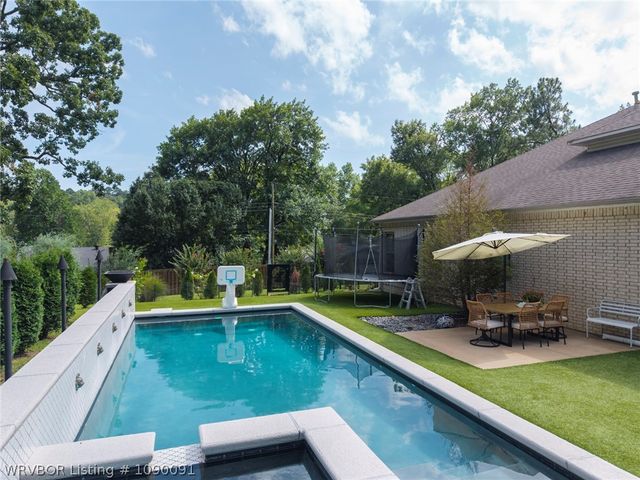 3105 S 28th Street, Fort Smith, AR 72901