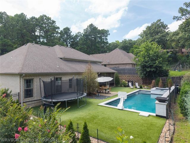 3105 S 28th Street, Fort Smith, AR 72901