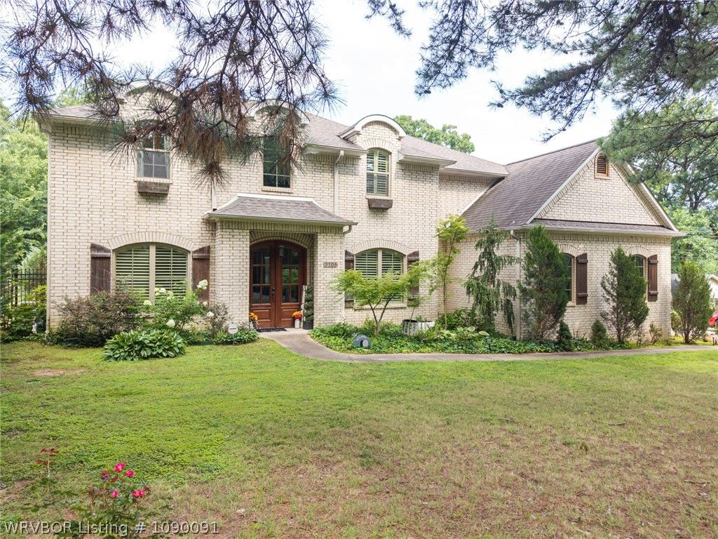 3105 S 28th Street, Fort Smith, AR 72901