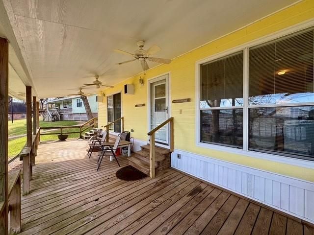 616 Marina Road A E, Crockett, TX 75835