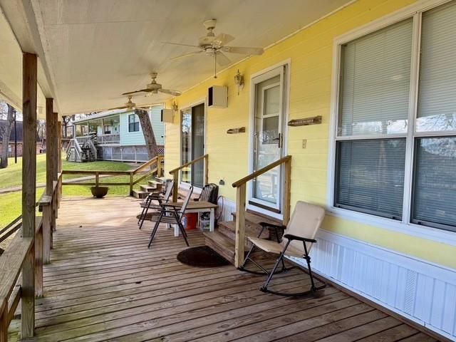 616 Marina Road A E, Crockett, TX 75835