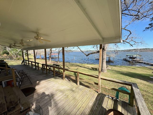 616 Marina Road A E, Crockett, TX 75835