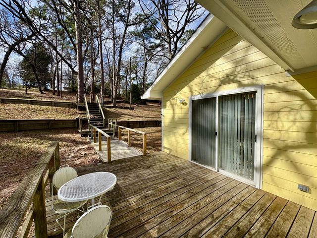 616 Marina Road A E, Crockett, TX 75835