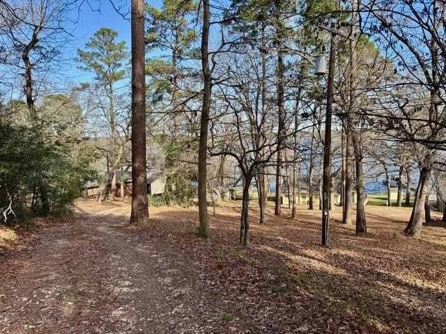 616 Marina Road A E, Crockett, TX 75835