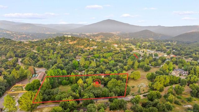 24312 Central Ave, Descanso, CA 91916