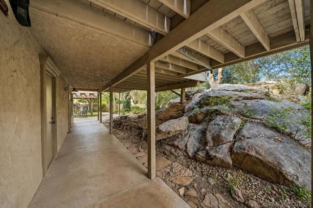 24312 Central Ave, Descanso, CA 91916
