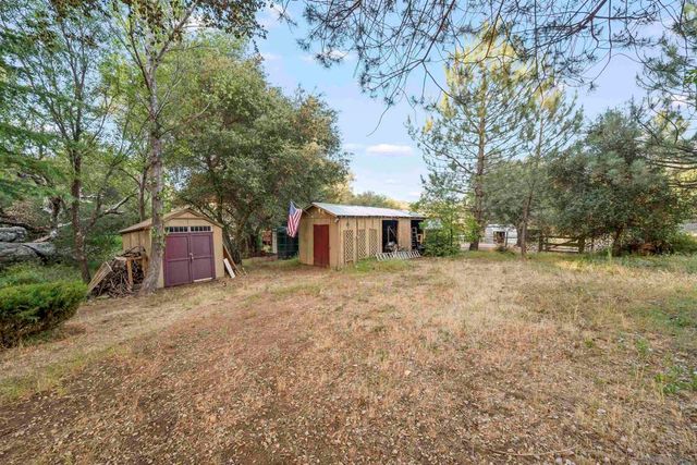 24312 Central Ave, Descanso, CA 91916