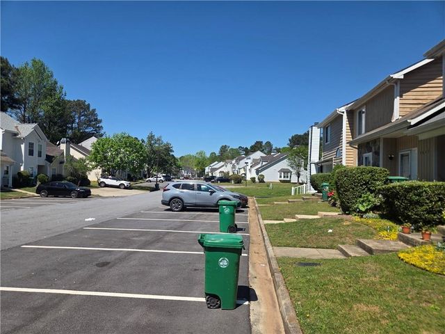 5841 Trent Walk Drive, Lithonia, GA 30038