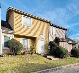 5841 Trent Walk Drive, Lithonia, GA 30038