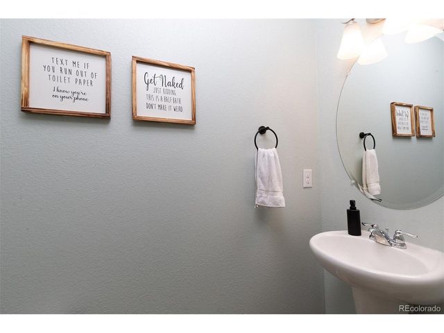 6563 Globeflower St, Wellington, CO 80549