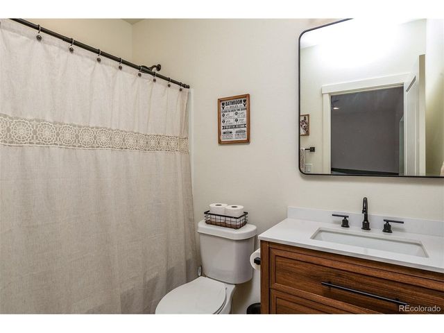 6563 Globeflower St, Wellington, CO 80549