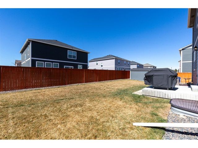 6563 Globeflower St, Wellington, CO 80549