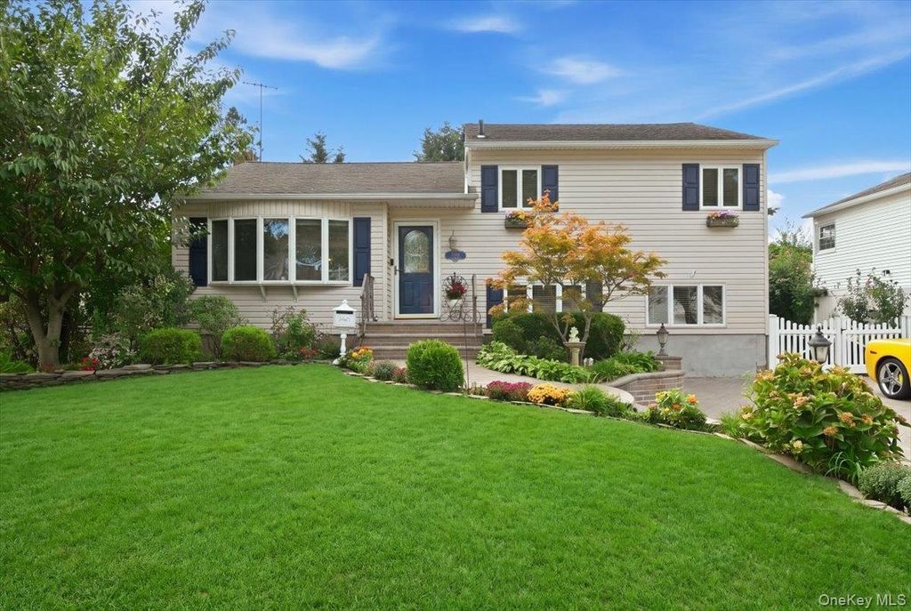 3988 Demont Road, Seaford, NY 11783 — exterior