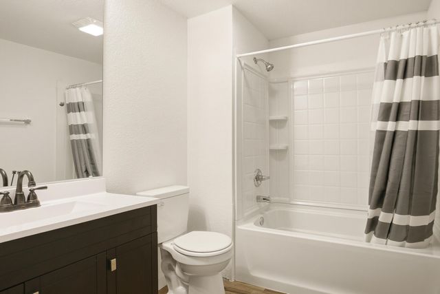 1928 8th Avenue, Rock Island, IL 61201