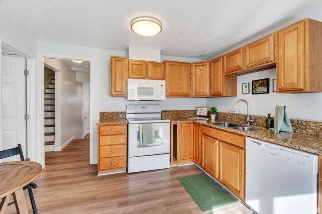 5496 W PRAIRIE DAWN LN, Herriman, UT 84096