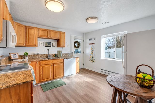 5496 W PRAIRIE DAWN LN, Herriman, UT 84096